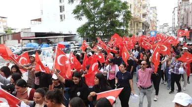Samandağ’da coşkulu gençlik yürüyüşü