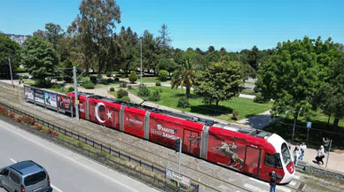 Samsun tramvayları 19 Mayıs'a özel giyindi