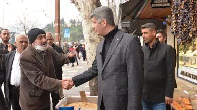 Aydoğar dertleri dinliyor