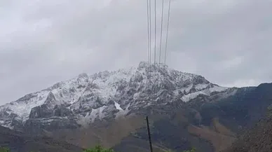 Berit Dağı’na Mayıs ayında kar yağdı