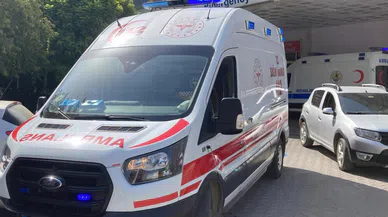 Denizde kalp krizi geçiren bir kişi hayatını kaybetti