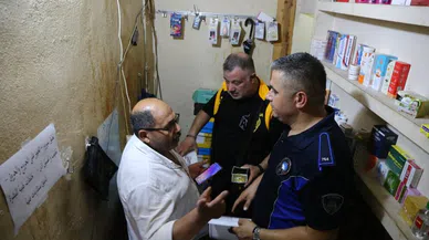 Ayakkabı dükkanında ilaç satışına polis engeli