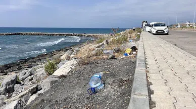 Tatilciler gitti, geriye çöpleri kaldı