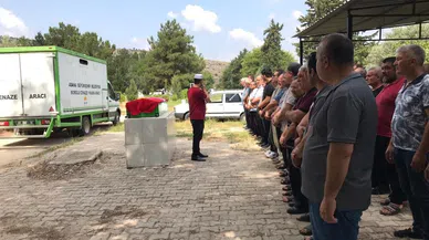 Polis memuru Kozan'da son yolculuğuna uğurlandı