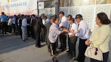 Kahramanmaraş’ta Kent Protokolü Bayramlaştı