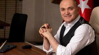 Düzce 'de Başkan Özlü “Mesleğine saygı duyan basın camiası üyelerini tebrik ediyorum”