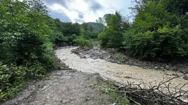 Ordu’da üç ilçeyi sel vurdu: 1 ölü