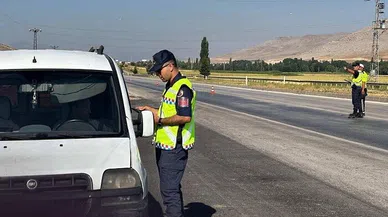 Kahramanmaraş Jandarmasından ‘Emniyet Kemeri’ denetimi