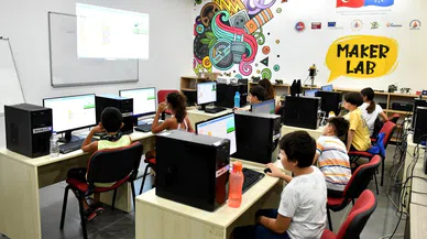 Antalya Muratpaşa’da robotik-kodlama eğitimi ilk mezunlarını verdi