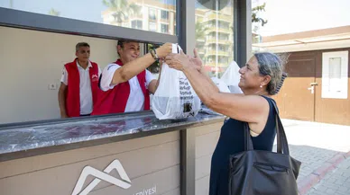 Mersin'de mahalle mutfakları 3 milyona yakın vatandaşa ulaştı