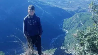Ağaç budarken akıma kapılan 16 yaşındaki çocuk öldü