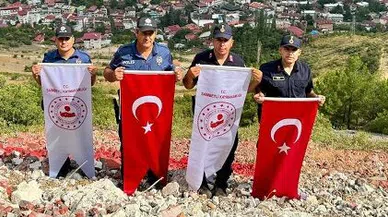 Saimbeyli'de ki dev Türk Bayrağı yeniden ihtişamına kavuştu