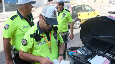 Adana'da dron destekli trafik denetiminde 324 araca cezai işlem uygulandı