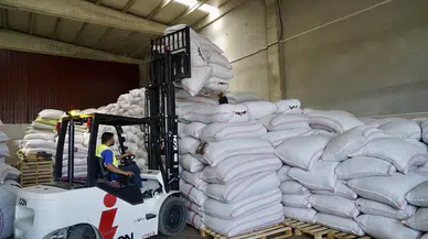 Büyükşehir'den biber üreticisine destek