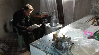 Ahıra Benzeyen Evde Yaşayan Gencin Hayat Mücadelesi