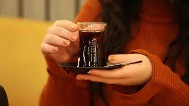 Fazla Çay Tüketimi Gebelerde Anksiyete, Bebeklerde Engellilik Riski Oluşturuyor