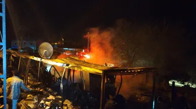 Pazarcık'ta Konteyner Yangını