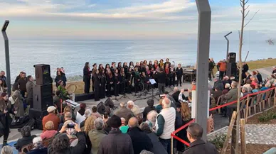 Şehit Cenazesi Sırasında Konserli Anıt Açılışı Yaptılar