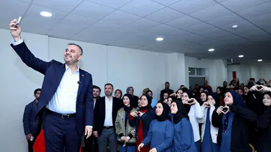 Başkan Toptaş, önce gençlere destek, sonra müjde verdi