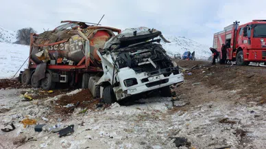 Kahramanmaraş'ta yakıt tankeri devrildi: 1 yaralı