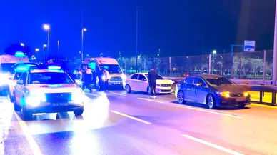 Makas Atarak İlerleyen Togg Sürücüsü 3 Araca Çarptı