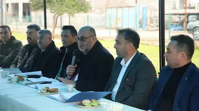 Başkan Akpınar Karşıyaka’da Vatandaşı Dinledi