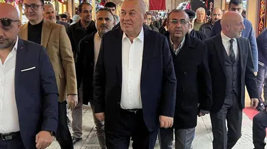 Milletvekili Enginyurt Kapalı Çarşı Esnafını Dinledi