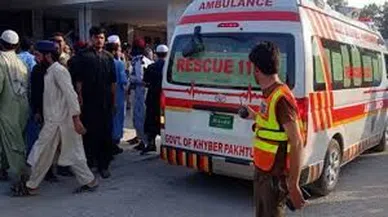 Pakistan’da bombalı saldırı: 5 ölü, 32 yaralı