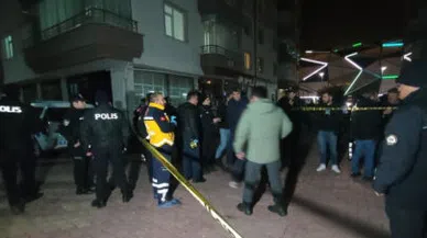 Kavga ihbarına giden polis, 4 kişilik aileyi evlerinde ölü buldu