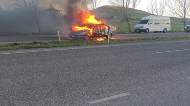 Kahramanmaraş'ta otomobil yangını
