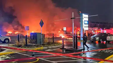 ABD’de 6 kişiyi taşıyan uçak yerleşim bölgesine düştü