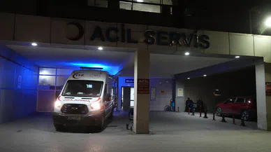 Araç bariyerlere çarptı: 1 ölü, 2 yaralı