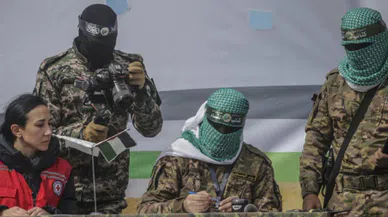 Hamas Siyasi Büro Üyesi Naim: "Netanyahu ikinci aşamaya katılmayı reddediyor"