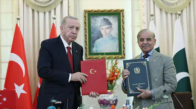 Türkiye ile Pakistan arasında 24 anlaşma imzalandı