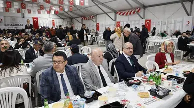 KSÜ Rektörü Yasım, Kızılay’ın İftar Programına Katıldı