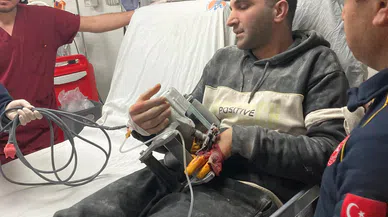 Parmağının Sıkıştığı İş Makinesinin Parçasıyla Hastaneye Kaldırıldı