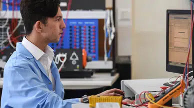 Bakan Tekin: Herkesin Bir Mesleği Olmalı