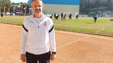 Kahramanmaraşspor’da Teknik Direktör Ceyhun Müderrisoğlu ile Yollar Ayrıldı
