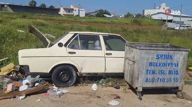 Bu da oldu buzdolabı, televizyon derken TOFAŞ otomobil de çöpe atıldı