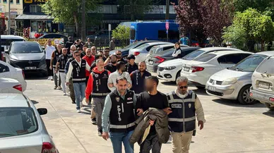 Birçok suçtan adliyeye sevk edilen şüpheliler: "Düğün alayı mı var?"