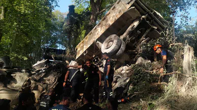 Hafriyat Kamyonunun Freni Patladı : 1 ölü, 1 yaralı