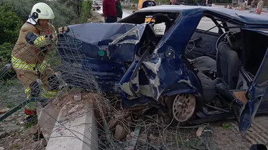 Hurdaya Dönen Tofaş'taki 4 Kişi Yaralandı