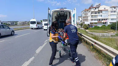 Lastiği Patlayan Motosiklet Devrildi: 2 Yaralı