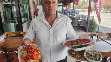 Hem yazar hem garson hem de gazi