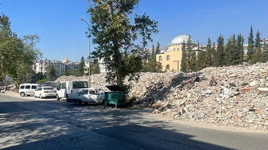 Moloz Dağları Vatandaşı Korkutuyor!