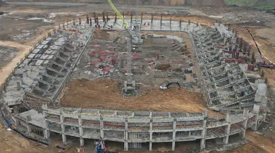 Kahramanmaraş’ta İşçiler Vinçte Eylem Başlattı