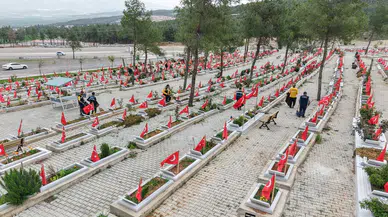 Şehitler Haftası Vatan İçin Verilen Mücadelenin Sembolü