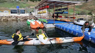 Kılavuzlu Barajı’nda doğa ile iç içe kano keyfi!