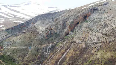 Binboğa Dağı’nda Kar Suları Şelale Oldu