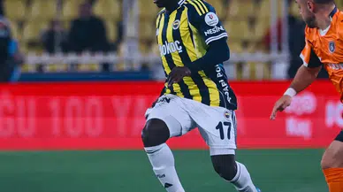 Fenerbahçe - Başakşehir : İlk Yarıda Eşitlik